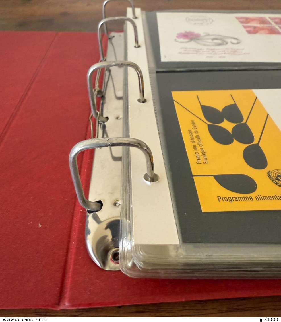 ALBUM multi collections+15 feuillets mobiles. Cp, timbres, FDC, lettres, etc (fdc2)