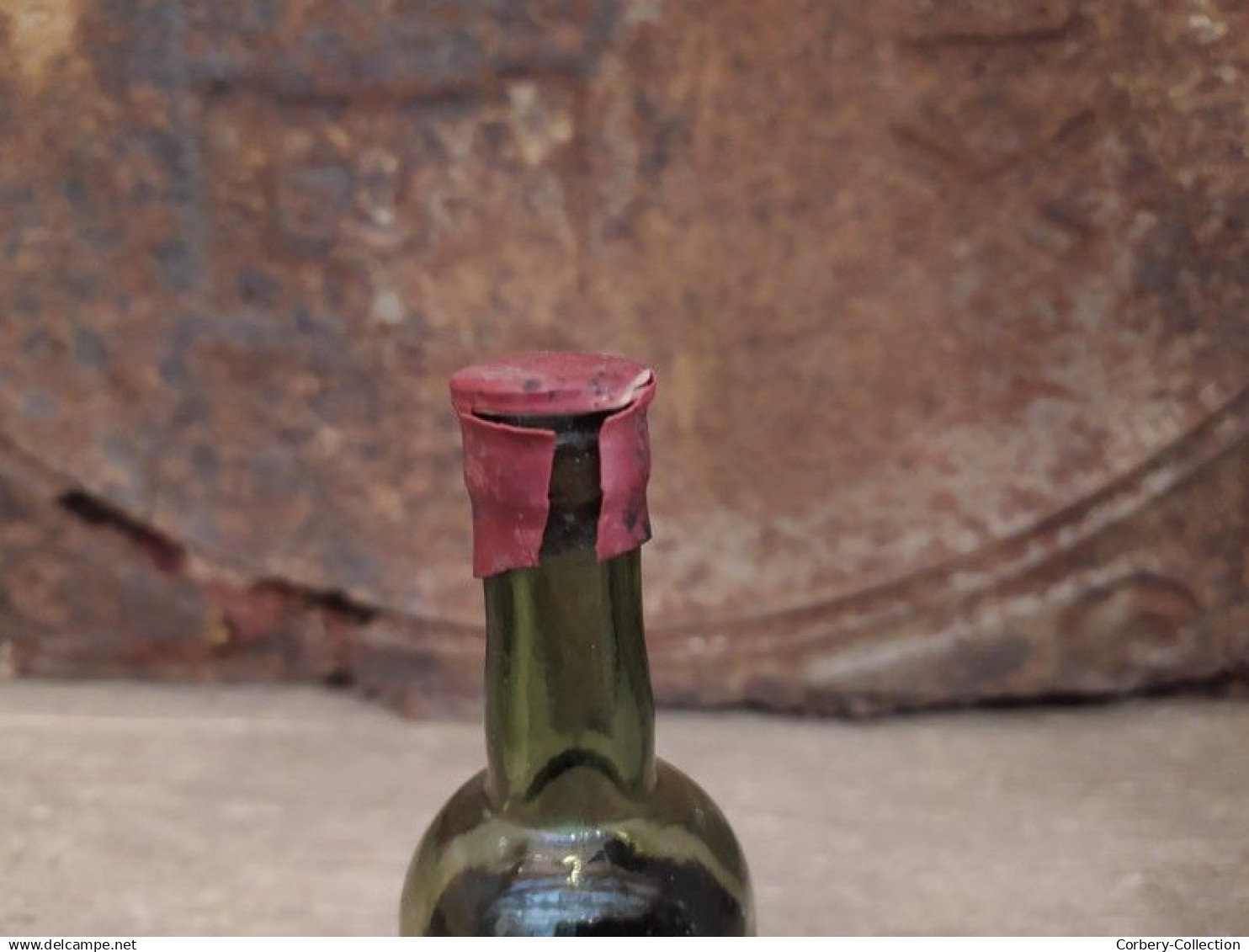 Ancienne Mignonnette Crème De Cacao Combier Saumur - Miniaturflaschen