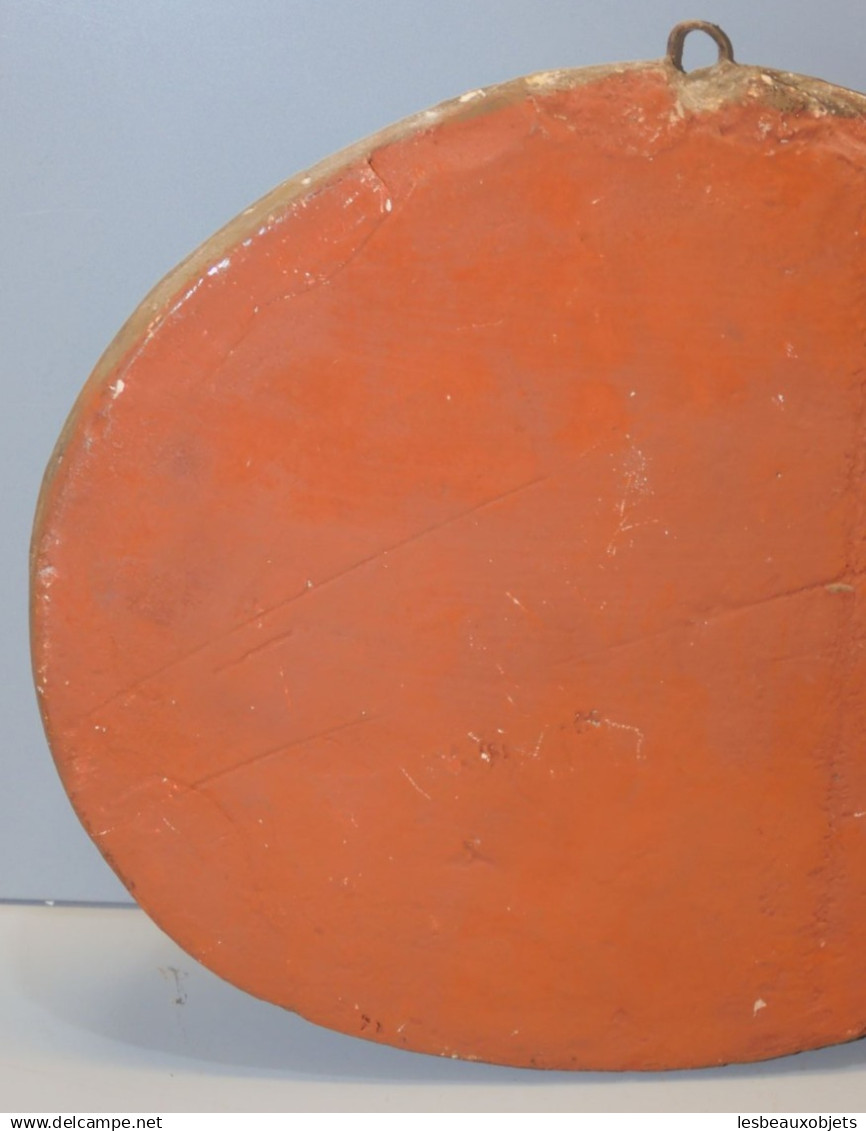 -PLATRE MURAL ANCIEN FORME OVALE SYLPHIDE & ANGELOTS PEINT COULEUR MARRON    E