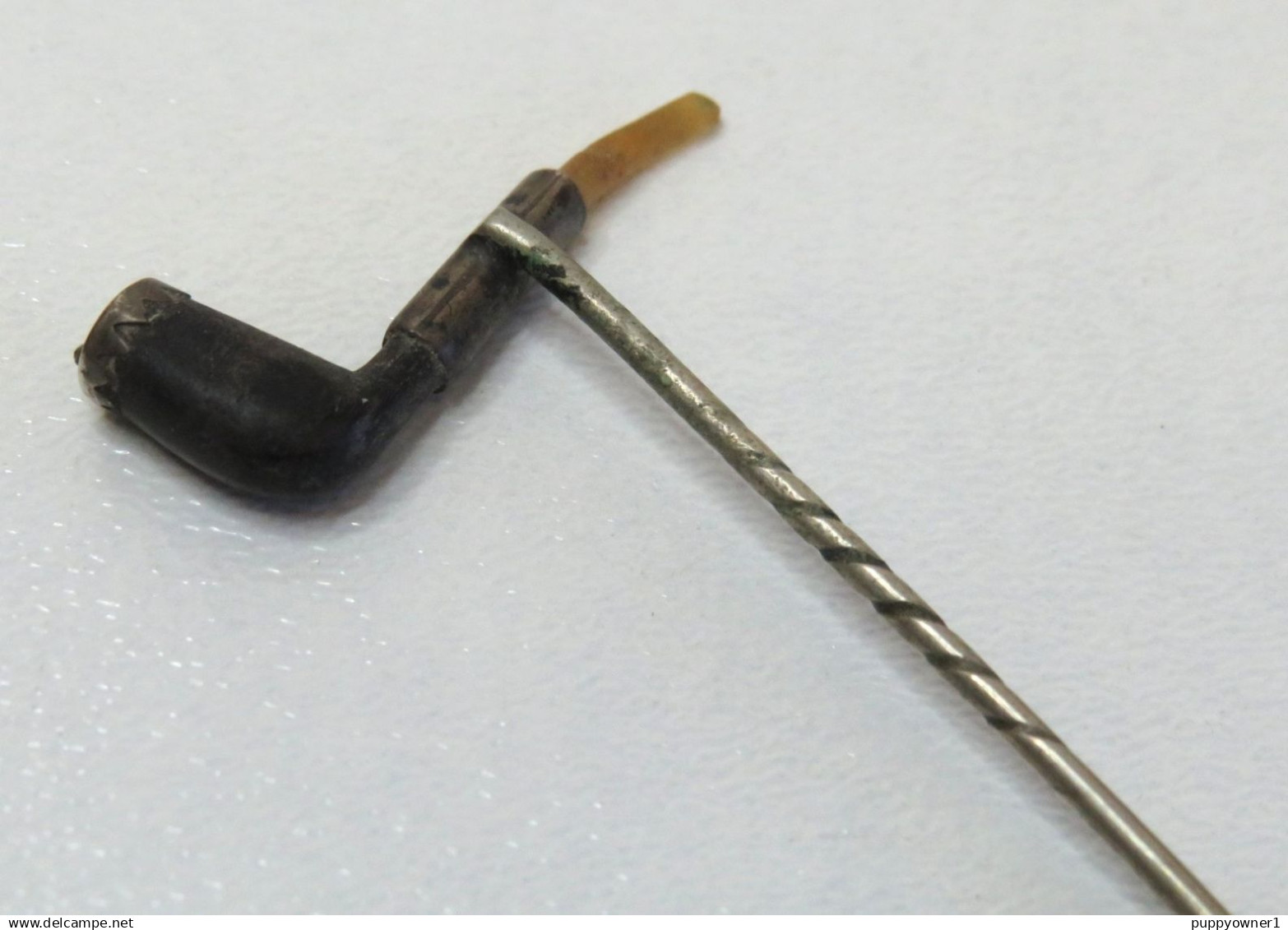 épingle à Cravate Pipe à Fumer Antique En Argent Et Corne - Altri & Non Classificati