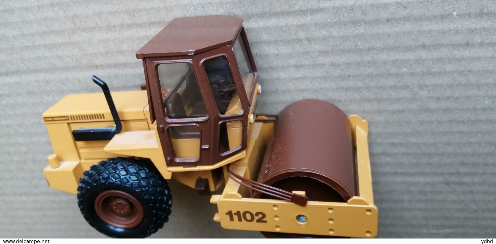 CASE VIBROMAX 1102 - ROULEAU-COMPRESSEUR - CONRAD 1/35 - - Altri & Non Classificati