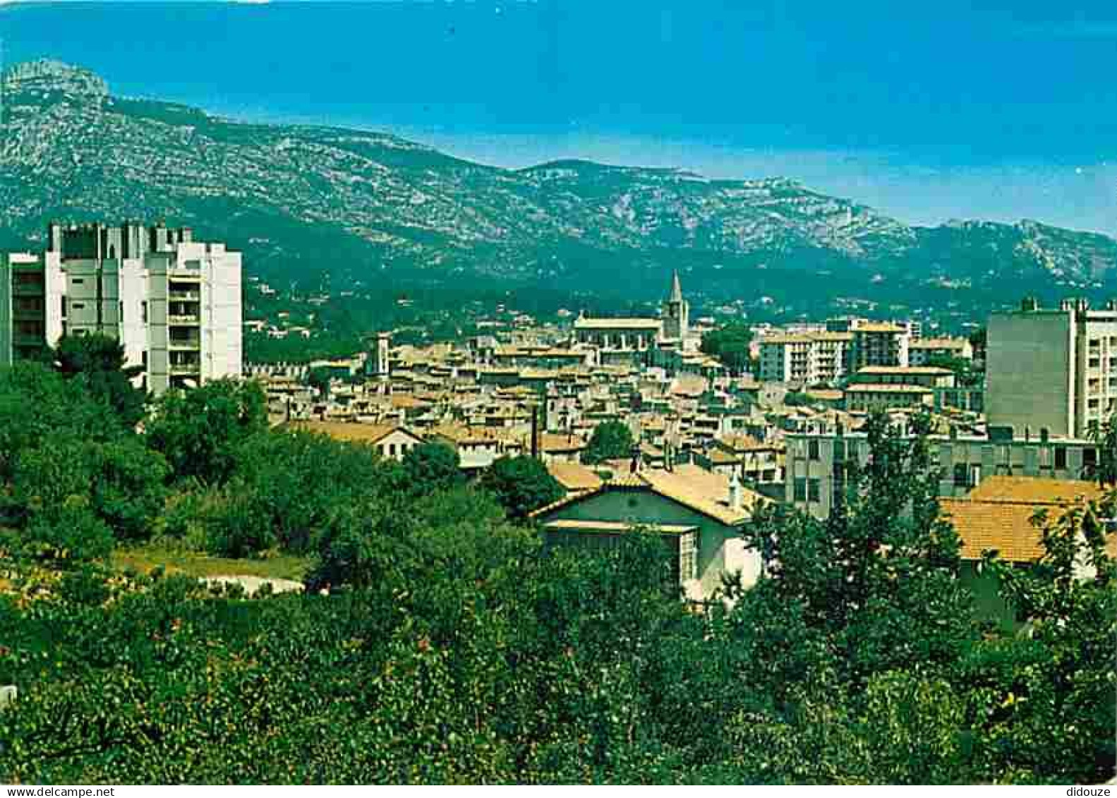 13 - Aubagne - Vue Générale - CPM - Voir Scans Recto-Verso - Aubagne