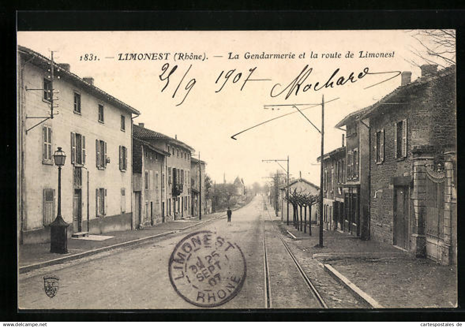 CPA Limonest, La Gendarmerie Et La Route De Limonest - Limonest