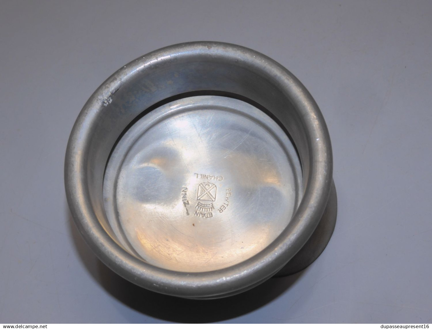 -PORTE PIPES ETAIN & LIEGE PEWTER ZINN CHANILL COLLECTION OBJET du FUMEUR    E