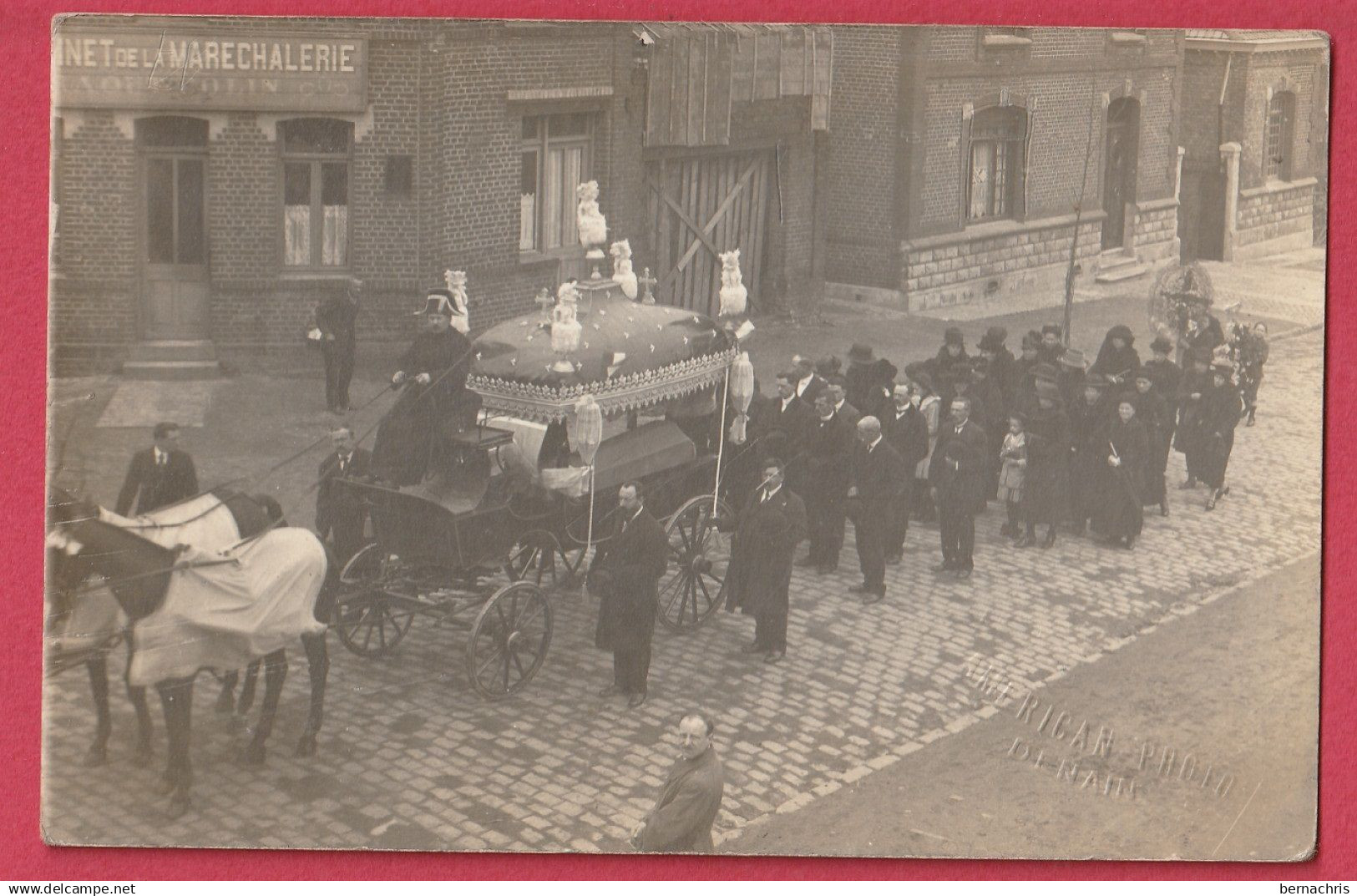 Carte Photo Denain Enterrement à Identifier ? - Denain