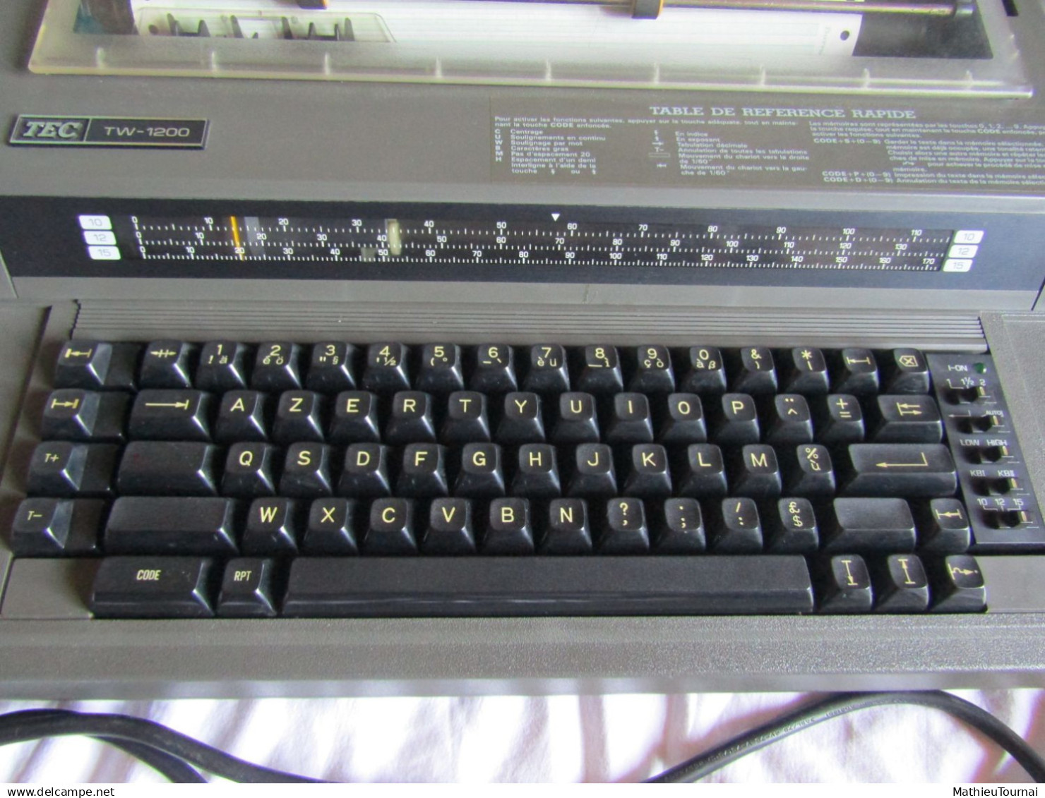 Machine à écrire électronique TEC (toshiba) TW-1200