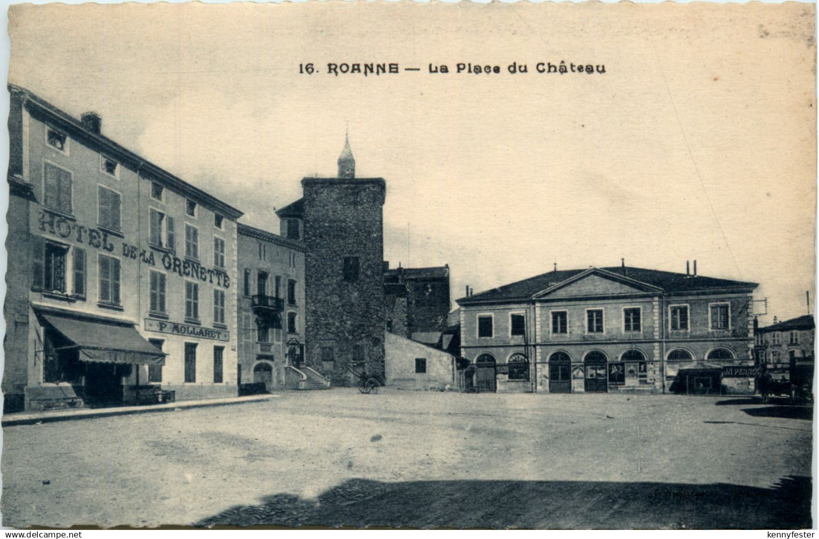 Roanne, La Place Du Chateau - Roanne