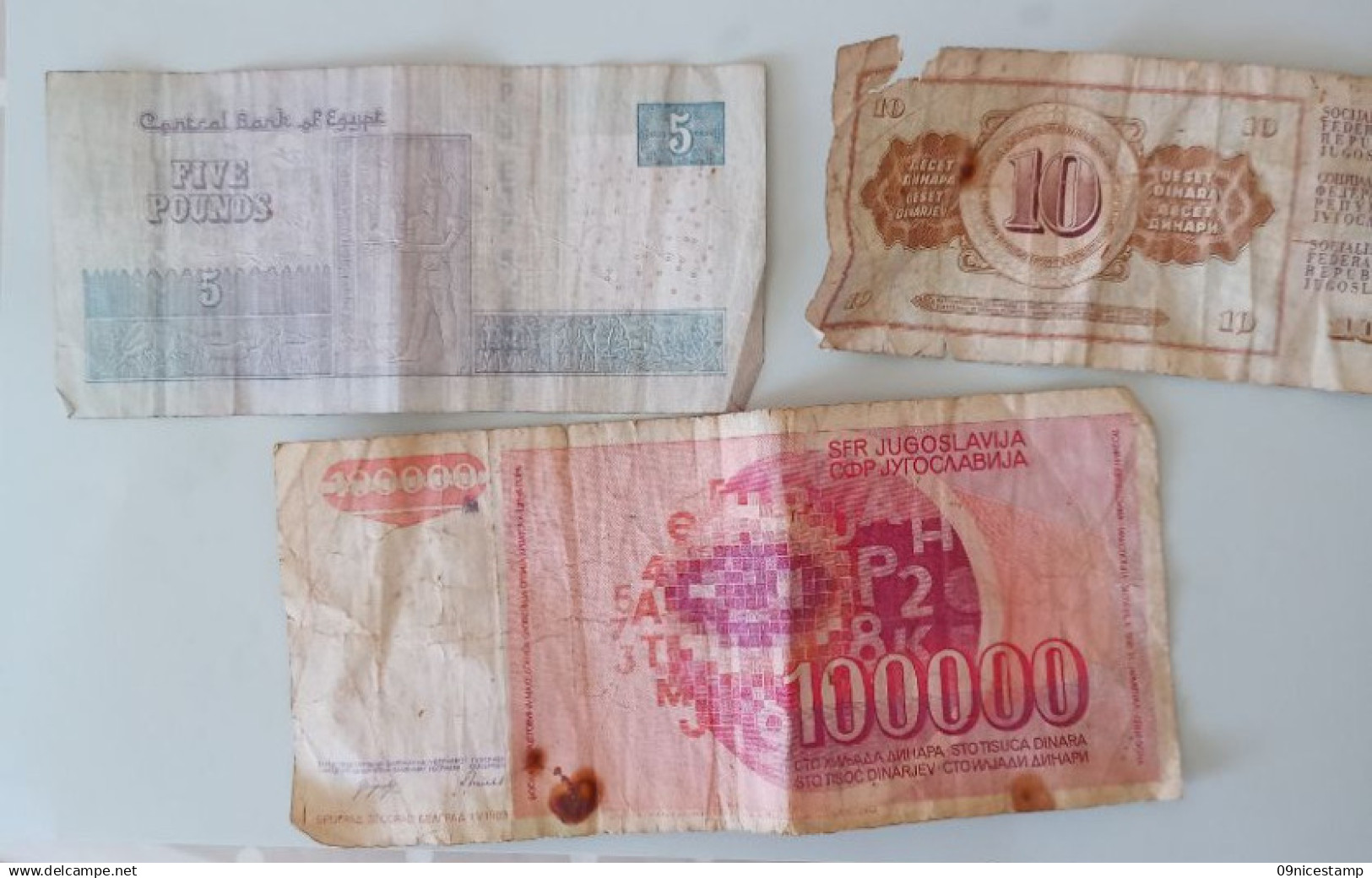 Wastelot Of 3 Banknotes And 1 For Surprise - Collections & Lots