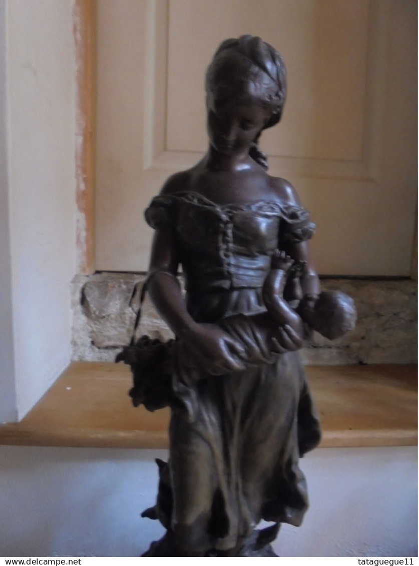 Ancien - Sculpture En Régule Par Hip. Moreau "Premier Né" Fin 19ème - Metal