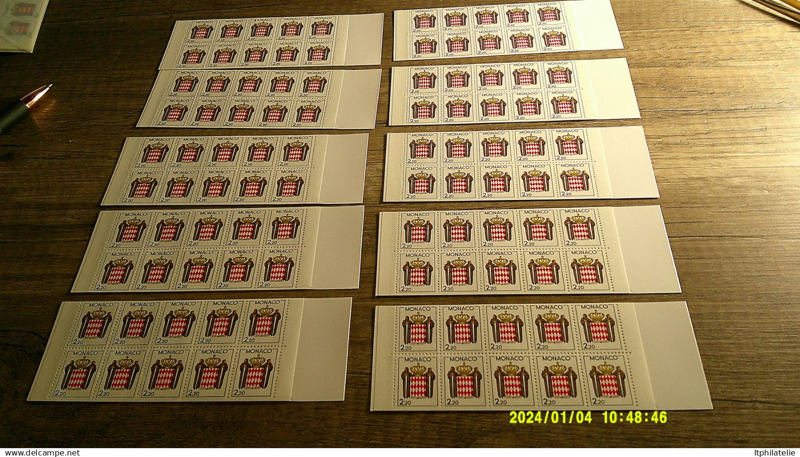 MONACO  ENSEMBLE DE 10 CARNETS PRINCIPAUTE 10 TIMBRES A 2.20F  TIMBRES NEUFS**  PARFAIT ETAT FACIAL 220F SOIT 33€ - Markenheftchen