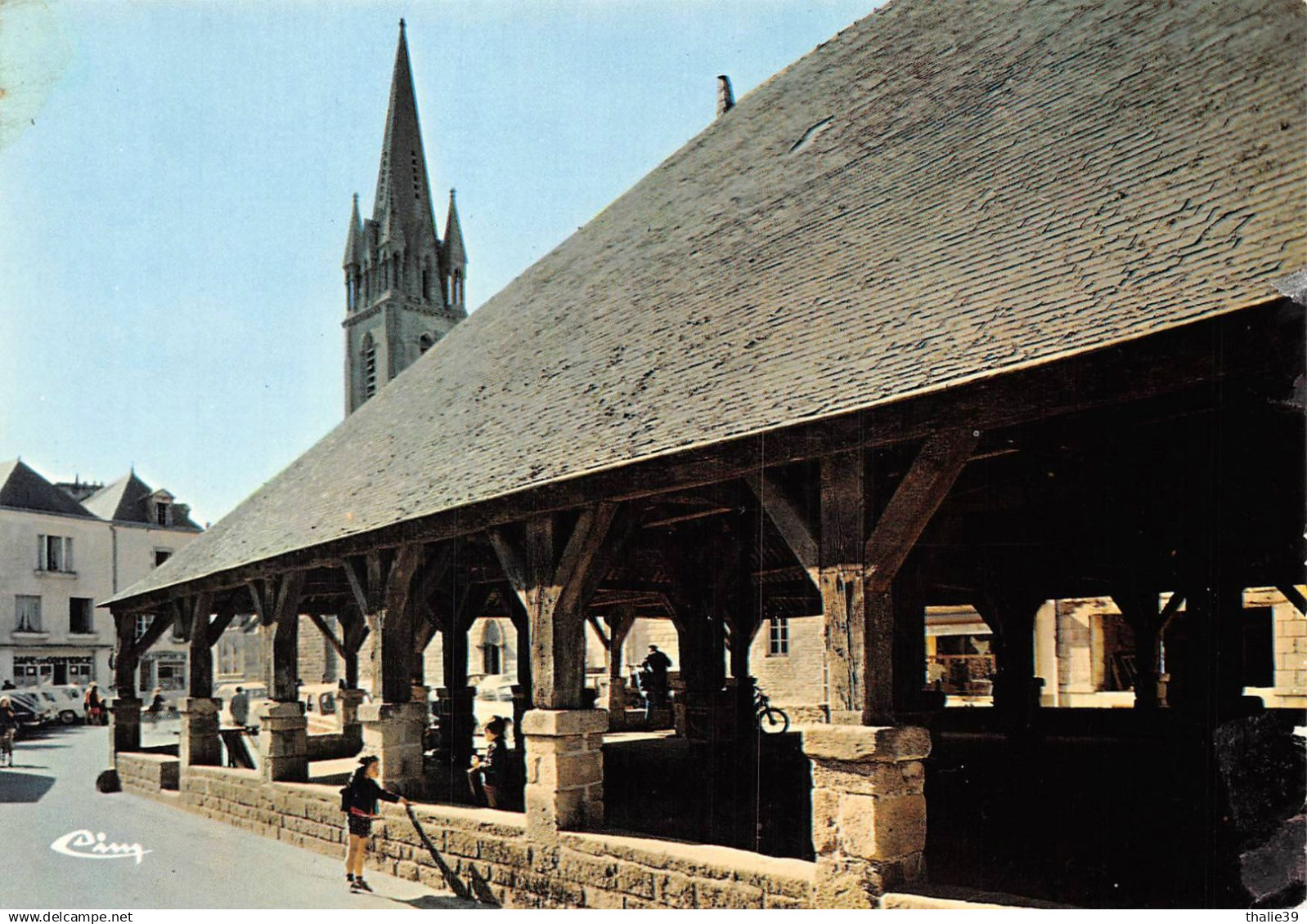 Questembert Halles - Questembert