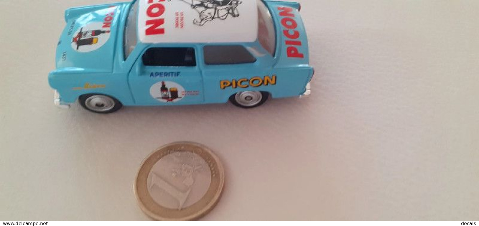 Trabant Picon 1/60 Taille D Une Majorette - Welly