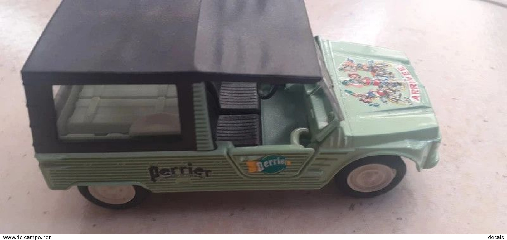 Citroen Méhari Perrier 1/32 à Friction - Scala 1:32