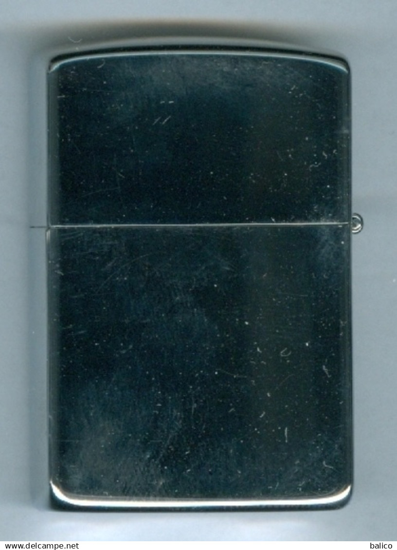 ZIPPO - U.S.S. SAIPAN  -  LHA-2 - Année 1989 - Réf, 90 - Zippo