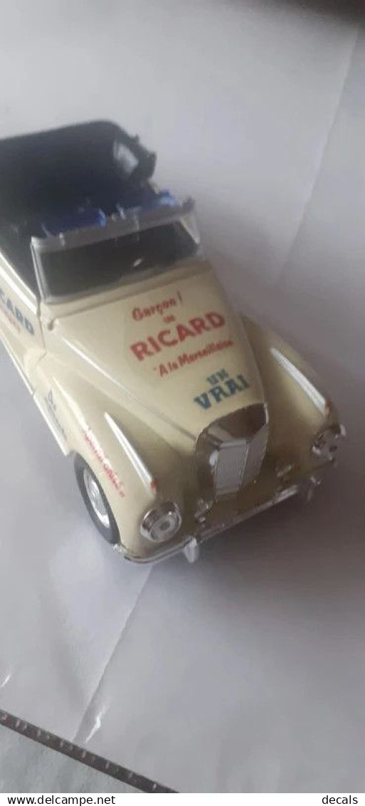 Ancienne Mercedes 300 Ricard 1/32 Environ Modèle Unique - Scale 1:32