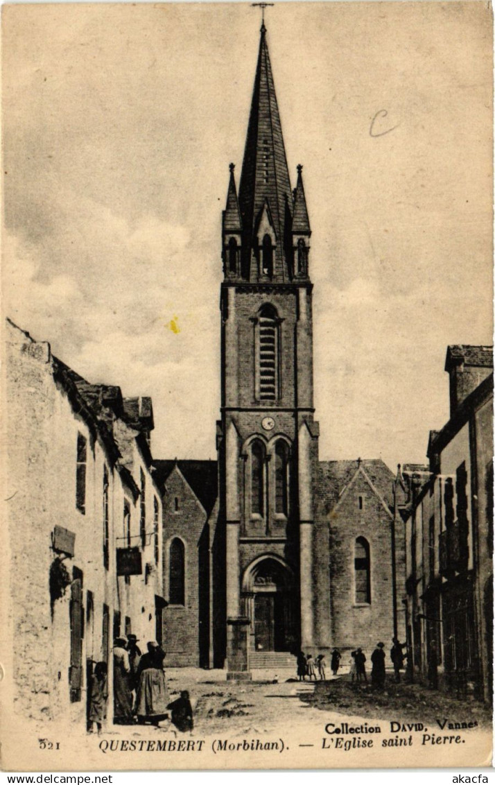 CPA QUESTEMBERT - L'Église St-PIERRE (431832) - Questembert