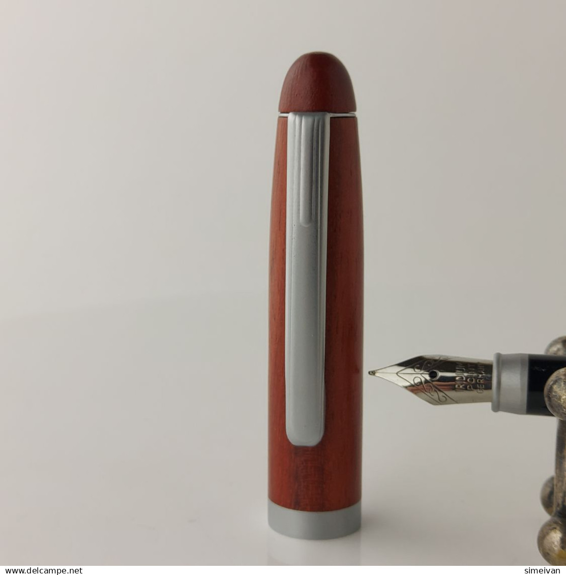 Wooden Fountain Pen Unbranded Iridium Point Germany Medium Nib Matte Trim #5824 - Lapiceros