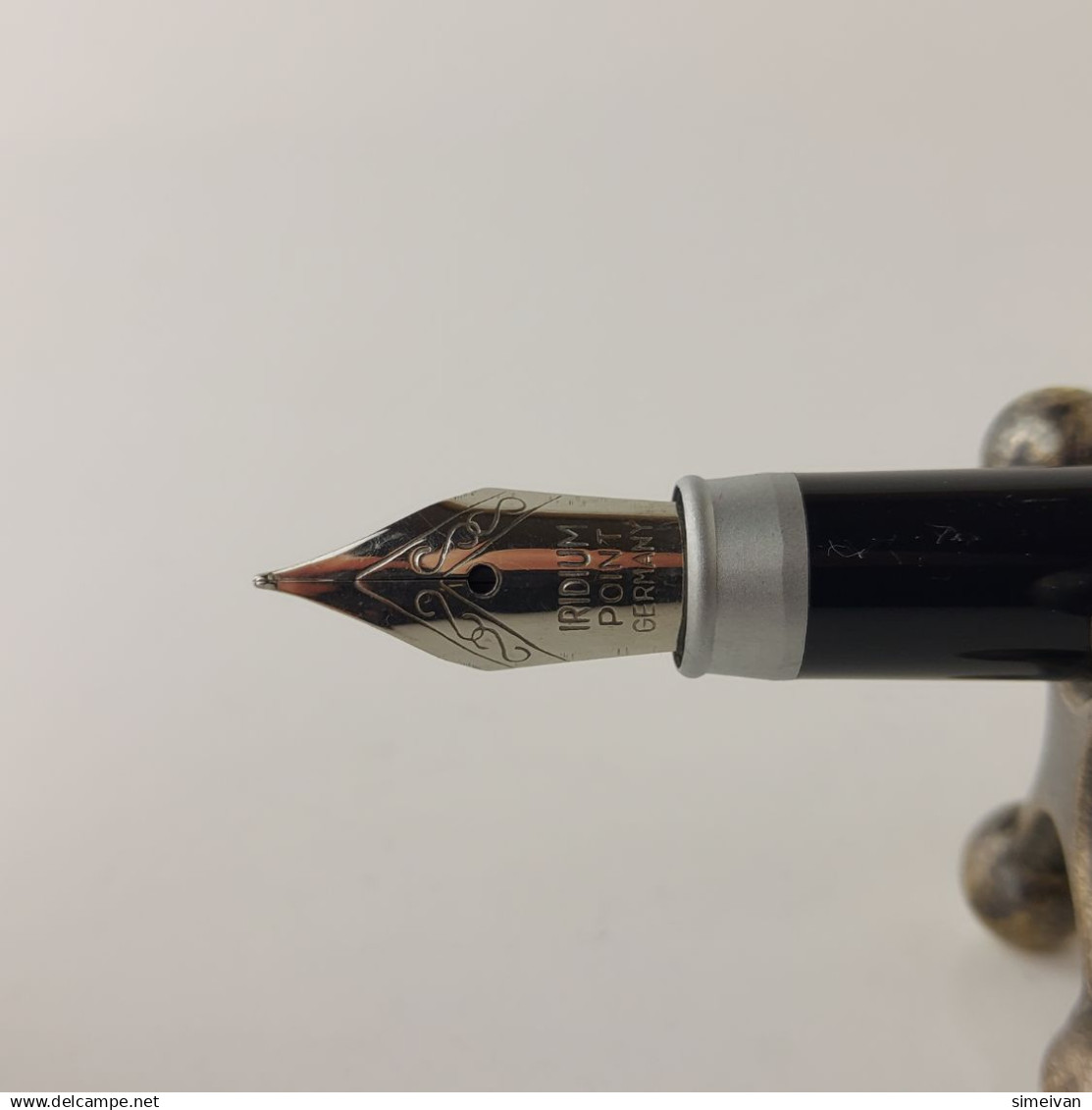 Wooden Fountain Pen Unbranded Iridium Point Germany Medium Nib Matte Trim #5824