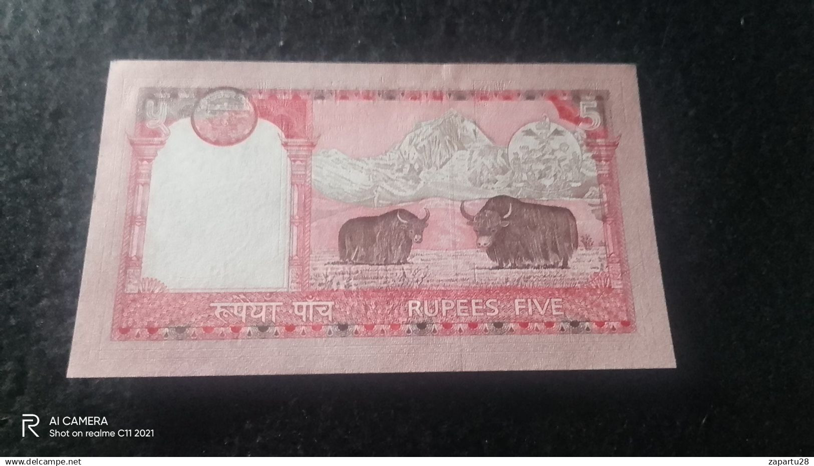 NEPAL-- -5     RUPEES  -UNC- - Népal