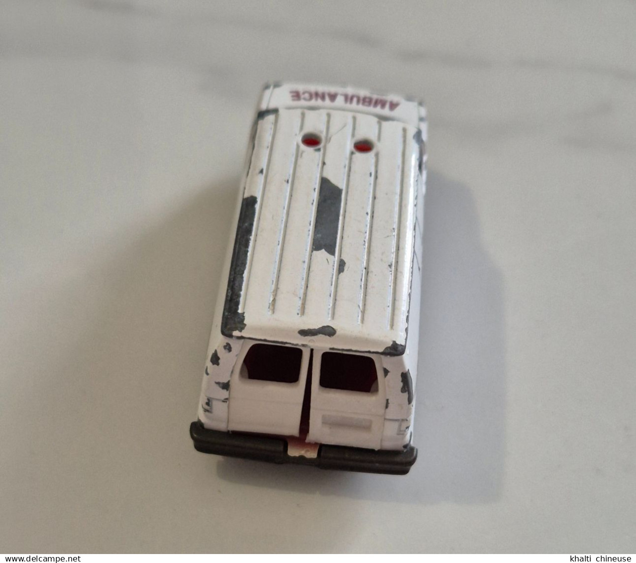 Majorette 270/271 Ford Econoline Ambulance 1/63 - Massstab 1:160