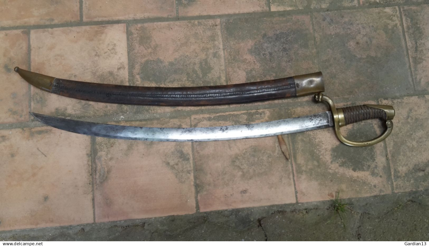 Sabre Type Vieille Garde époque Restauration Avec Ffourreau Be - Armi Bianche