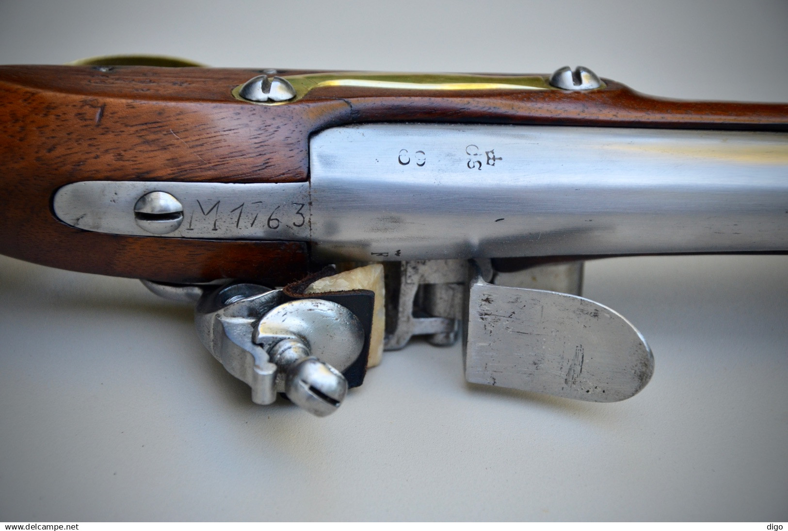 Pistolet modèle 1763-66 1er type de Maubeuge construit en 1769