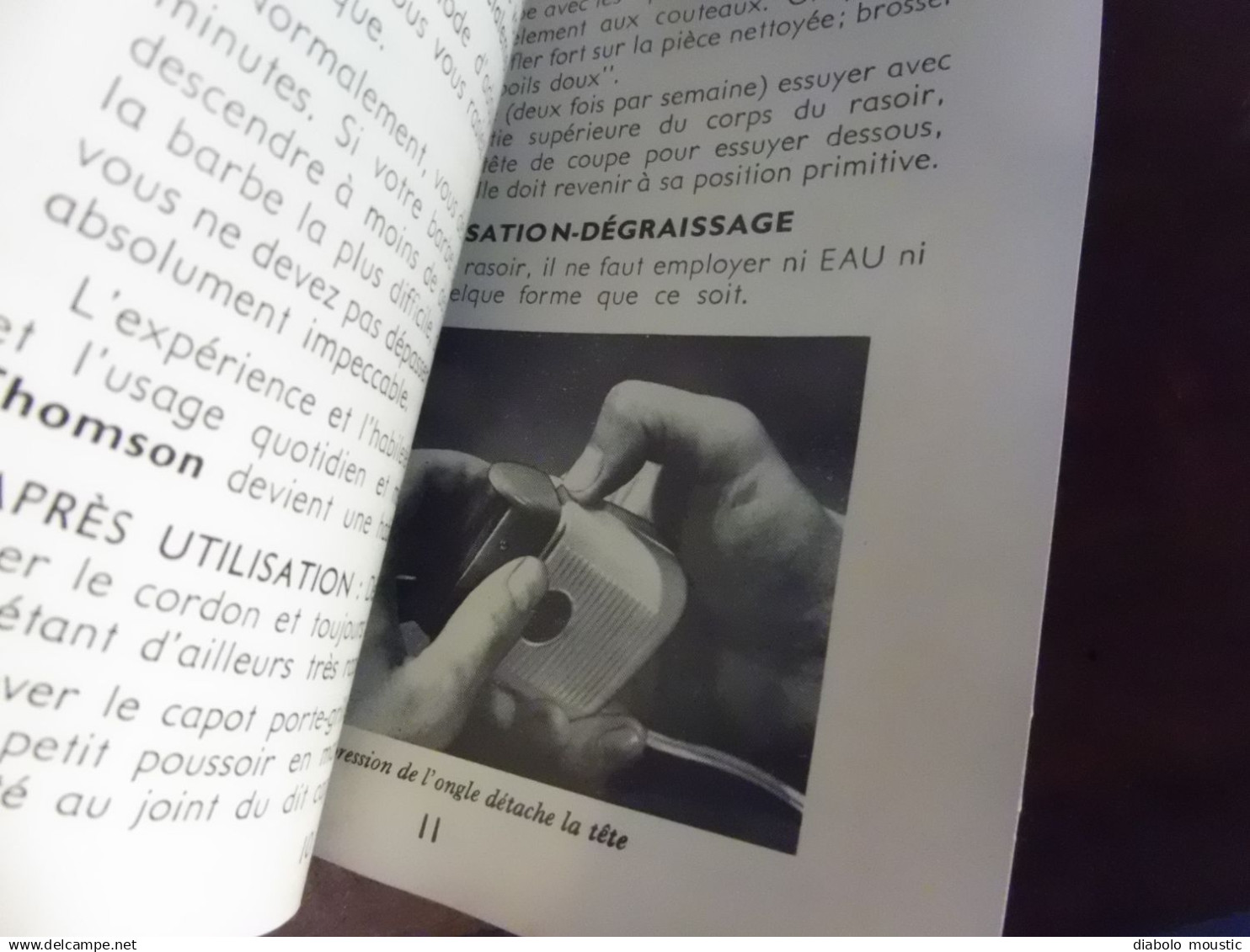 Rasoir électrique THOMSON avec sa pochette  et mode d'emploi pour 220 volts (en bon état de marche)
