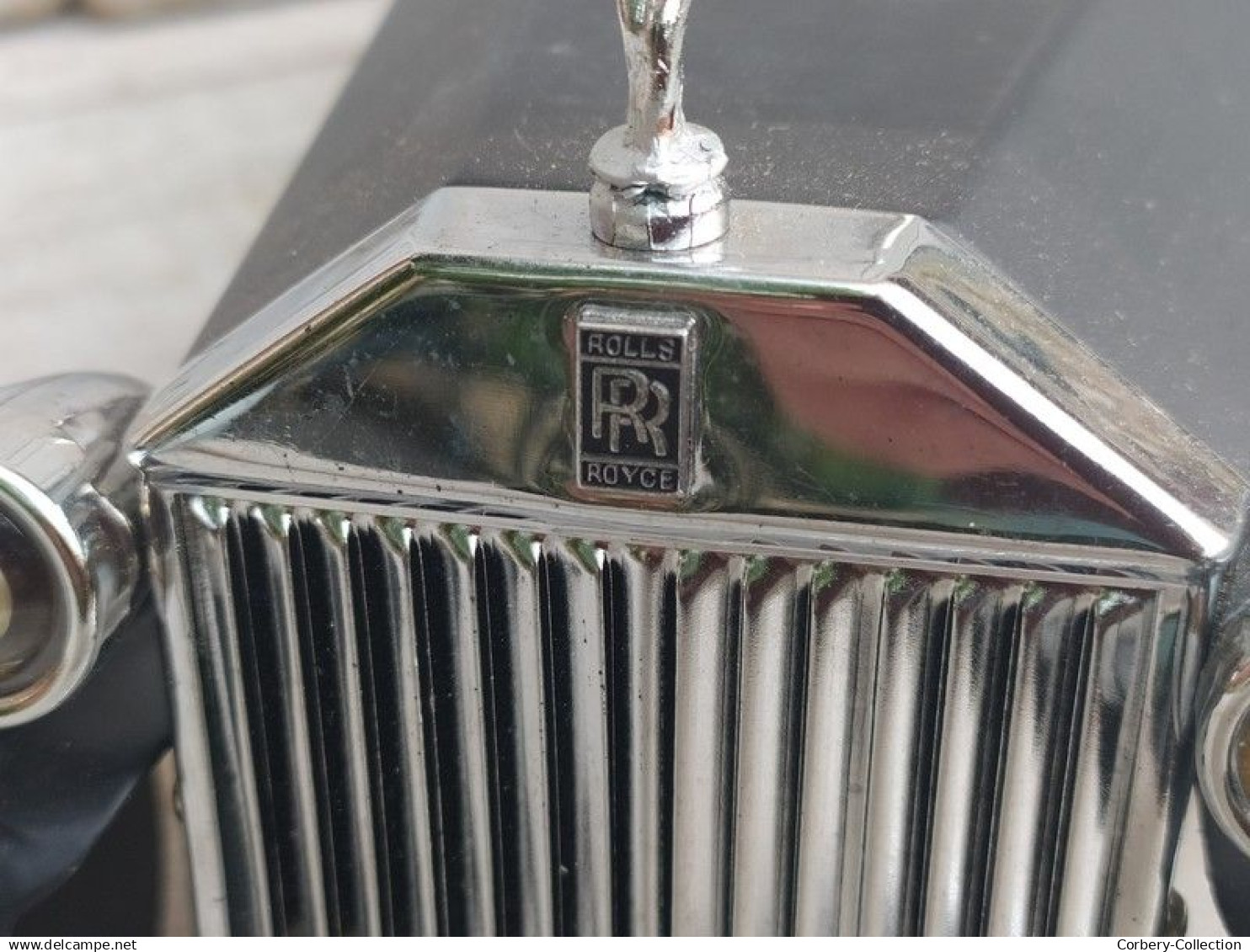 Ancien Service à Scotch Whisky Voiture Rolls Royce Boite à Musique Swan Lake Tchaïkovski