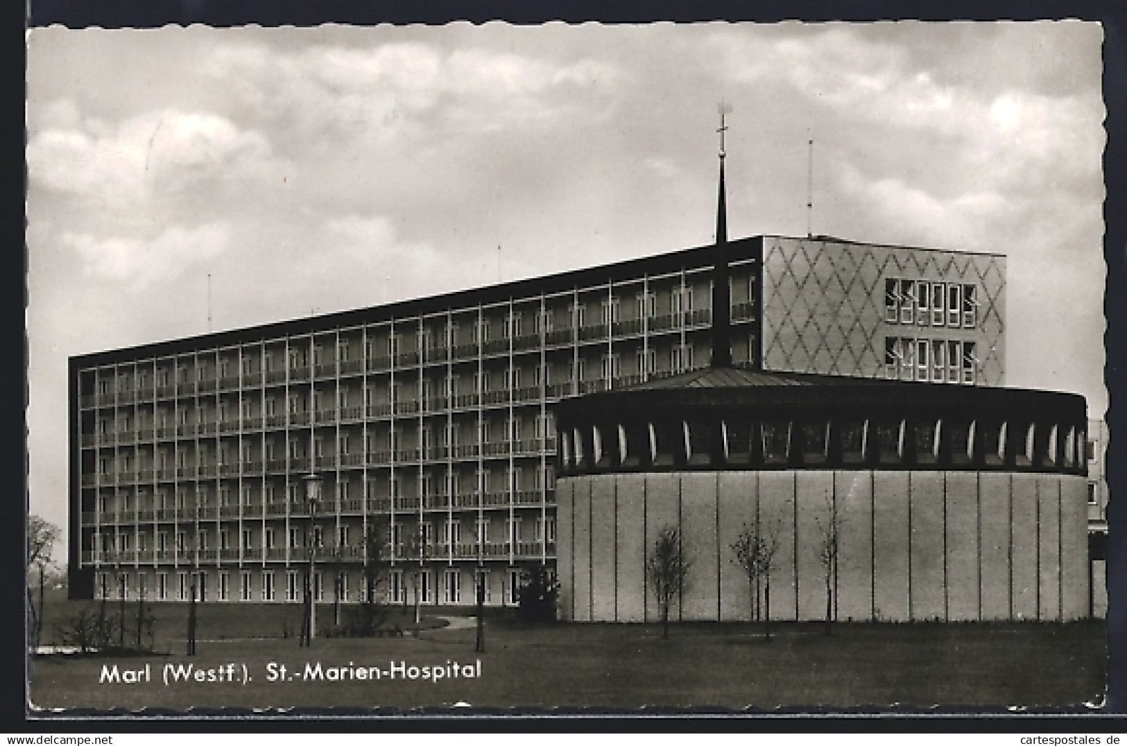 AK Marl /Westf., St. Marien-Hospital Und Gartenanlage - Marl