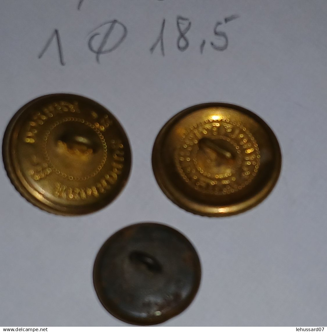 Boutons - Uniforms