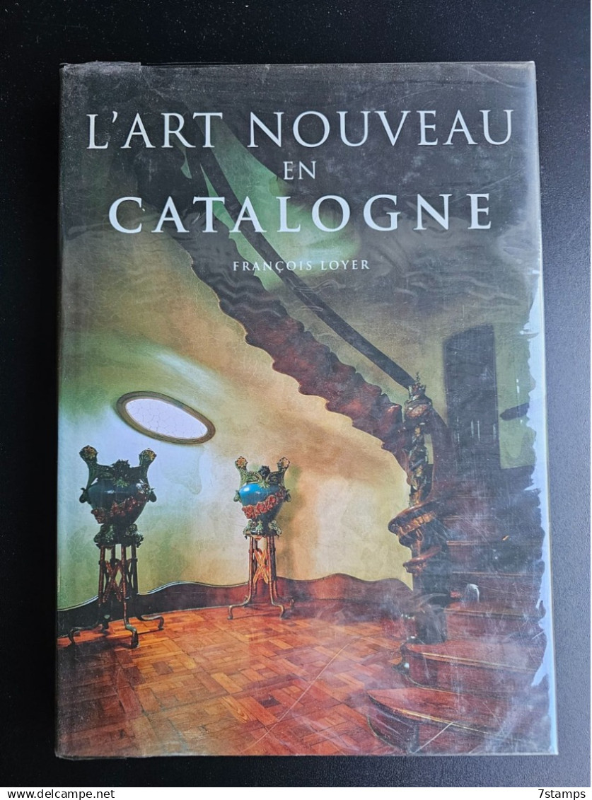 Liquidation bibliothèque d'art de 78 livres, VOIR DESCRIPTION / Liquidation art library of 78 books, SEE DESCRIPTION