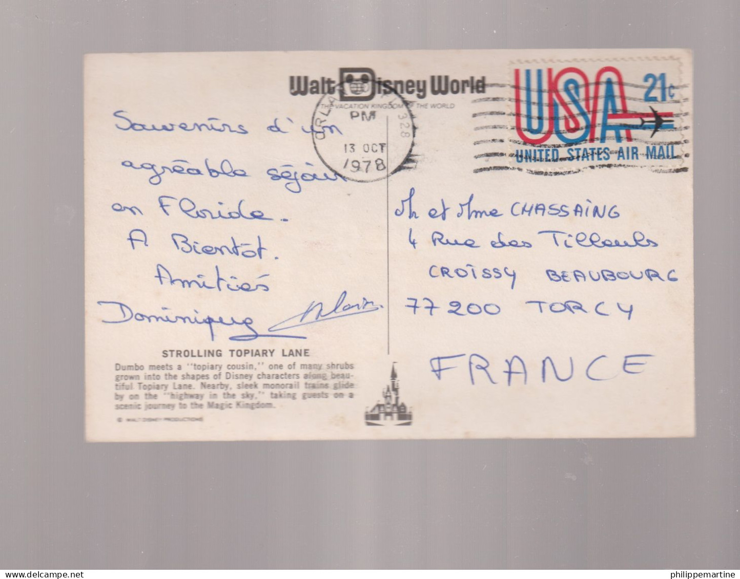 Disneyworld : Strolling Topiary Lane - Disneyworld