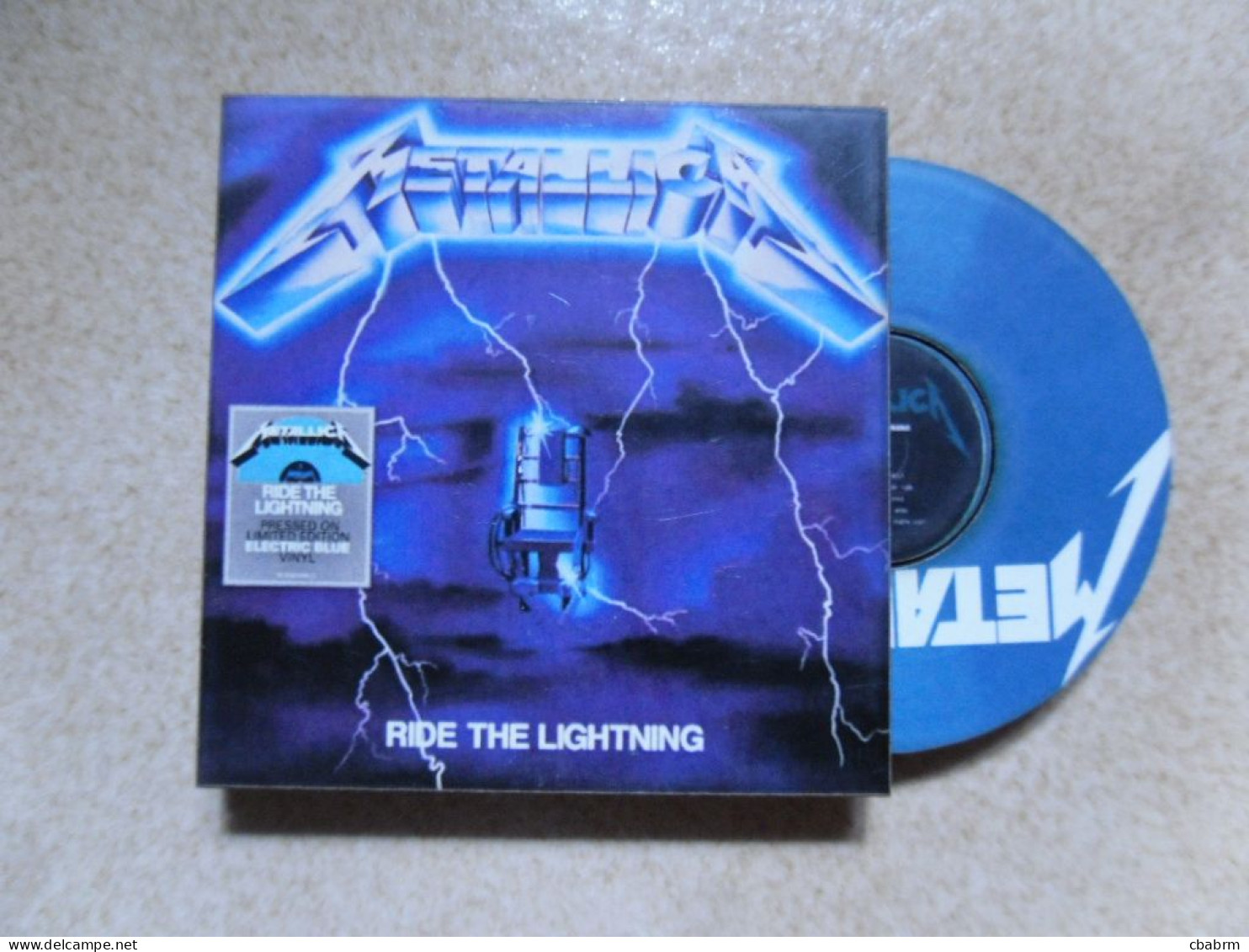 METALLICA MAGNET AIMANT En Bois Avec Disque Tournant RIDE THE LIGHTNING - Other Products