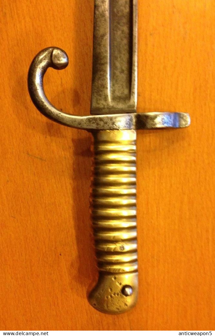 Cadet De Type Cimeterre Baïonnette. France (473) - Knives/Swords