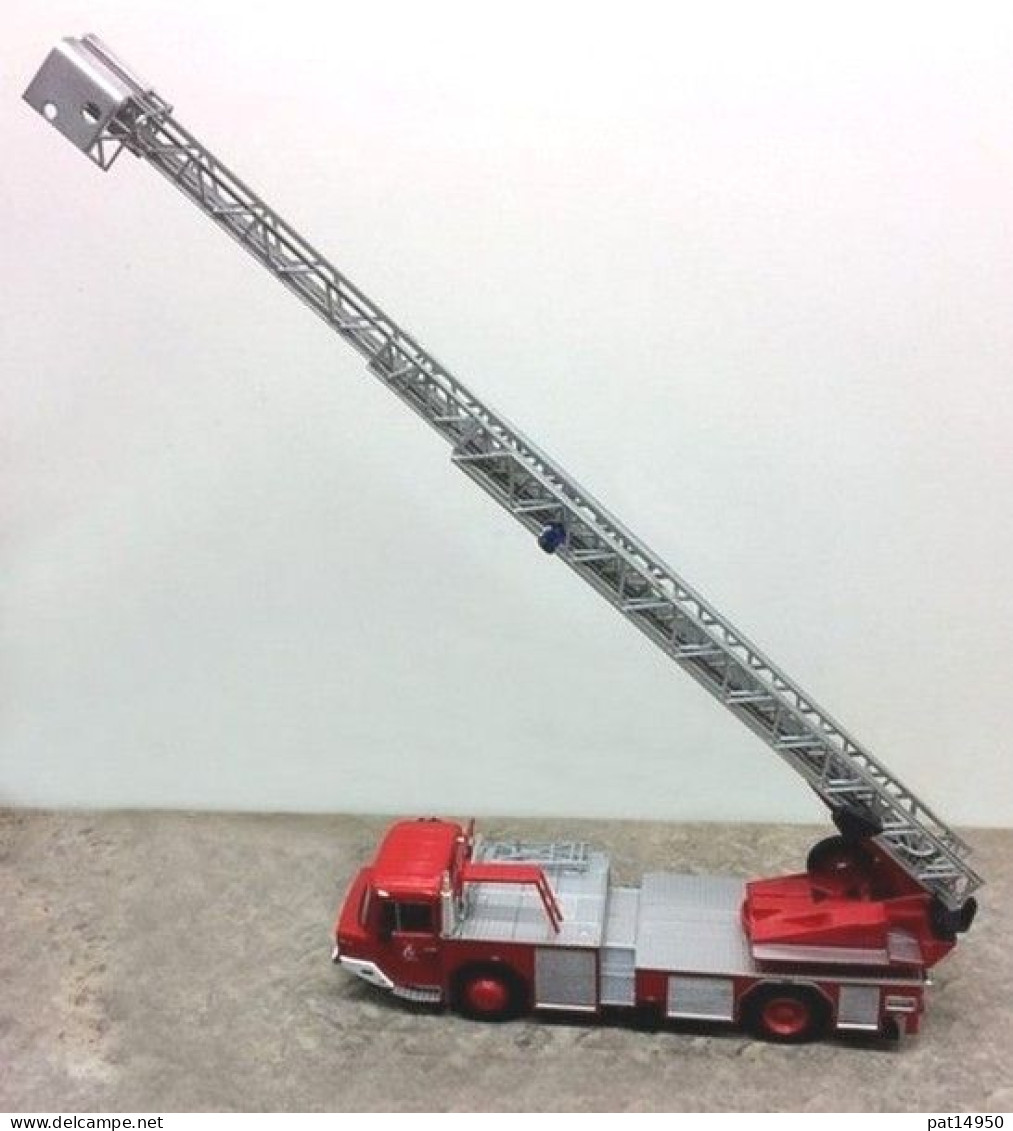 PAT14950 CAMION IVECO MAGIRUS DEUTZ GRANDE ECHELLE Des SAPEURS POMPIERS De LYON - Trucks