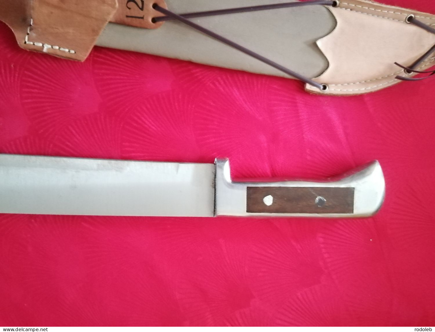 COUTEAU DE CHASSE