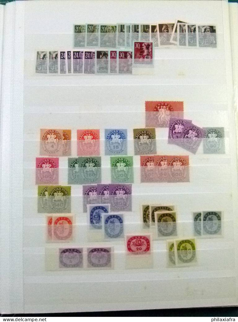 Collection Hongrie, de classiques, avec timbres neufs et oblitérés, répétés