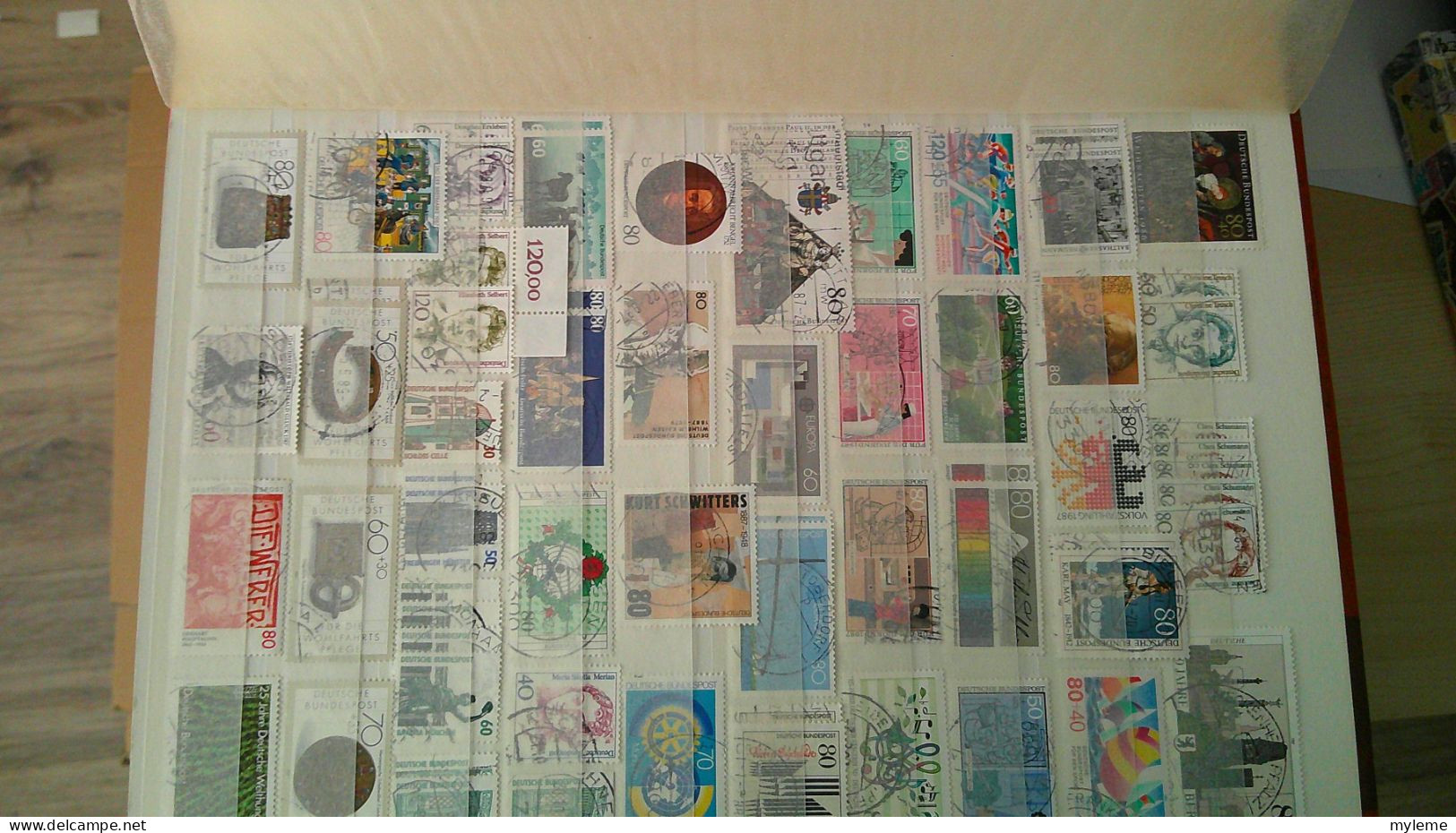 BS367  Bel ensemble de timbres de divers pays dont plaquette de France avec N° 116 ** signé . A saisir !!!