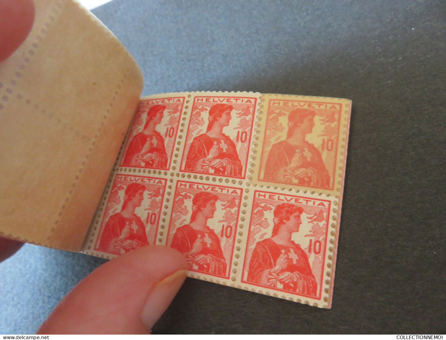 3 carnets de SUISSE ,,pas complet,,à mon avis peu courant ,,(( peut-etre ))