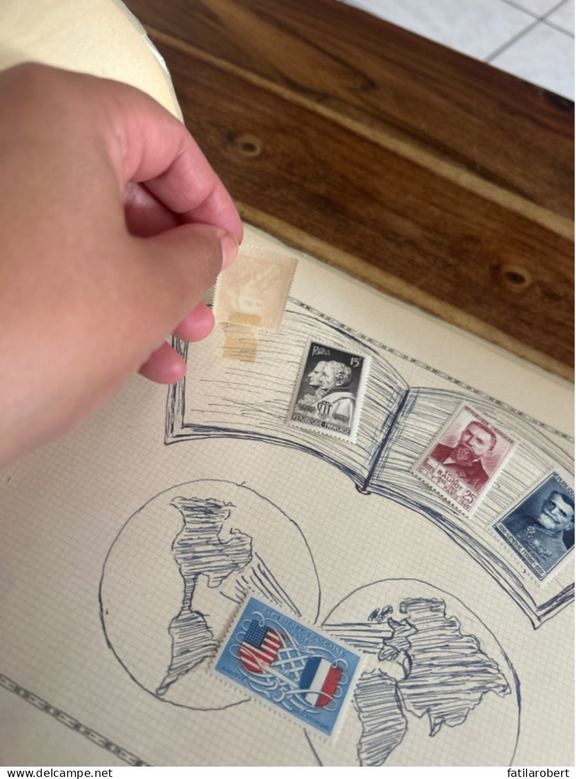 Timbres ancien dans un album