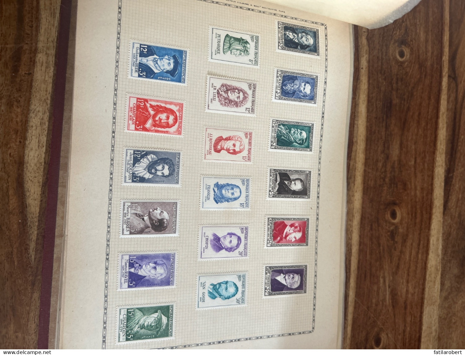 Timbres ancien dans un album