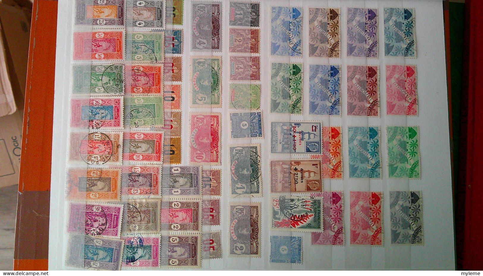 CG-11 Bel Ensemble Des Anciennes Colonies Françaises Dont Bonnes Petites Valeurs. A Saisir !! - Verzamelingen (in Albums)