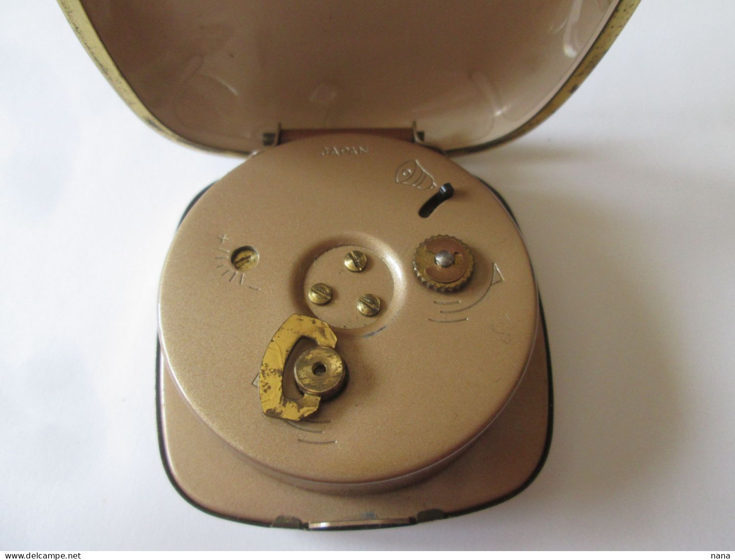 Montre De Voyage Japonaise Landex Vers 1960,a Nettoyer/Landex Japanese Travel Watch 1960's,needs Cleaning - Réveils