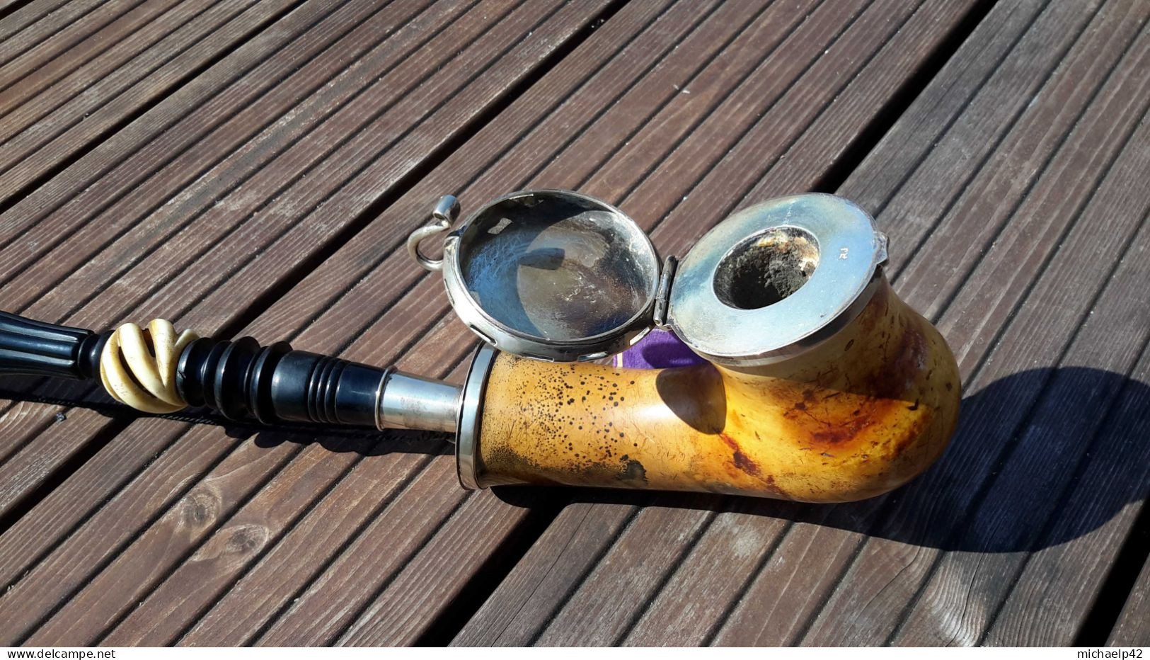 Vintage Meerschaum Partly Wooden and Flexible Long Stem Silverplate Mounted Potpourri Smoking Pipe 64 cm XIXc Used