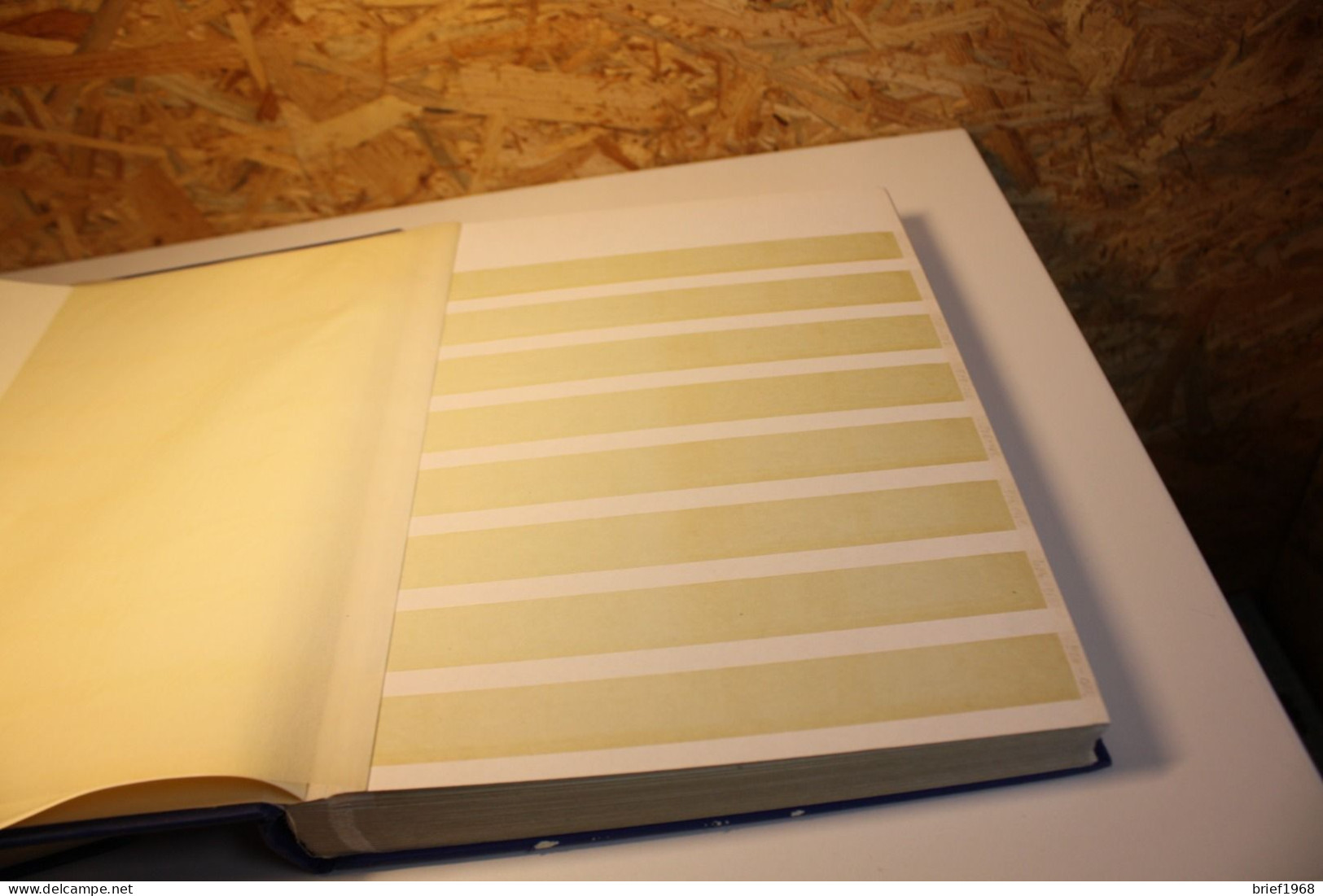 2 Einsteckbücher Mit Je 48 Seiten (33663) - Alben Leer