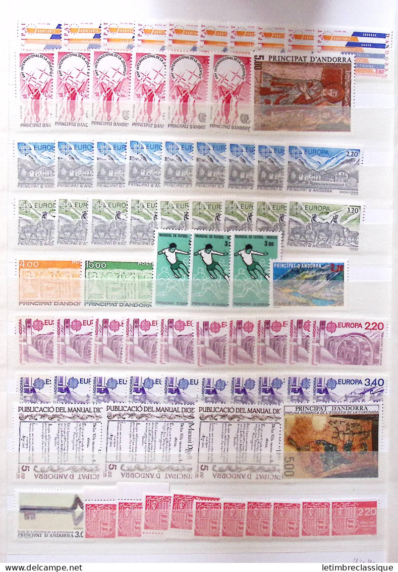 ** 1932-2006, Stock d'ANDORRE en classeur par maximum 10 ex., dont Andorre espagnol Maury PA 1A/1L et 2A/2L par 10 ex. (