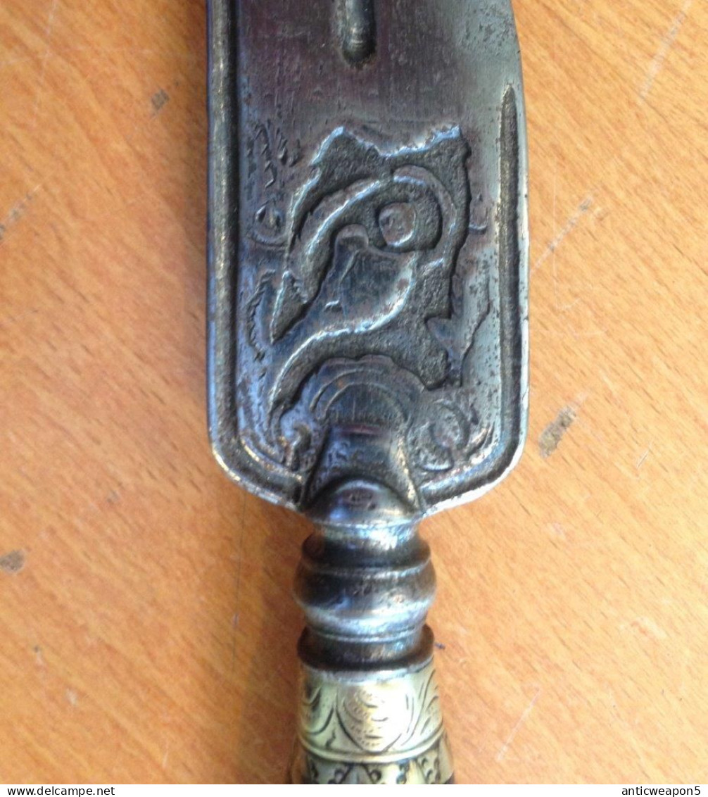 Italie Du Sud. Couteau De Chasse à Grande Lame. Vers M1800 (H36B) - Knives/Swords