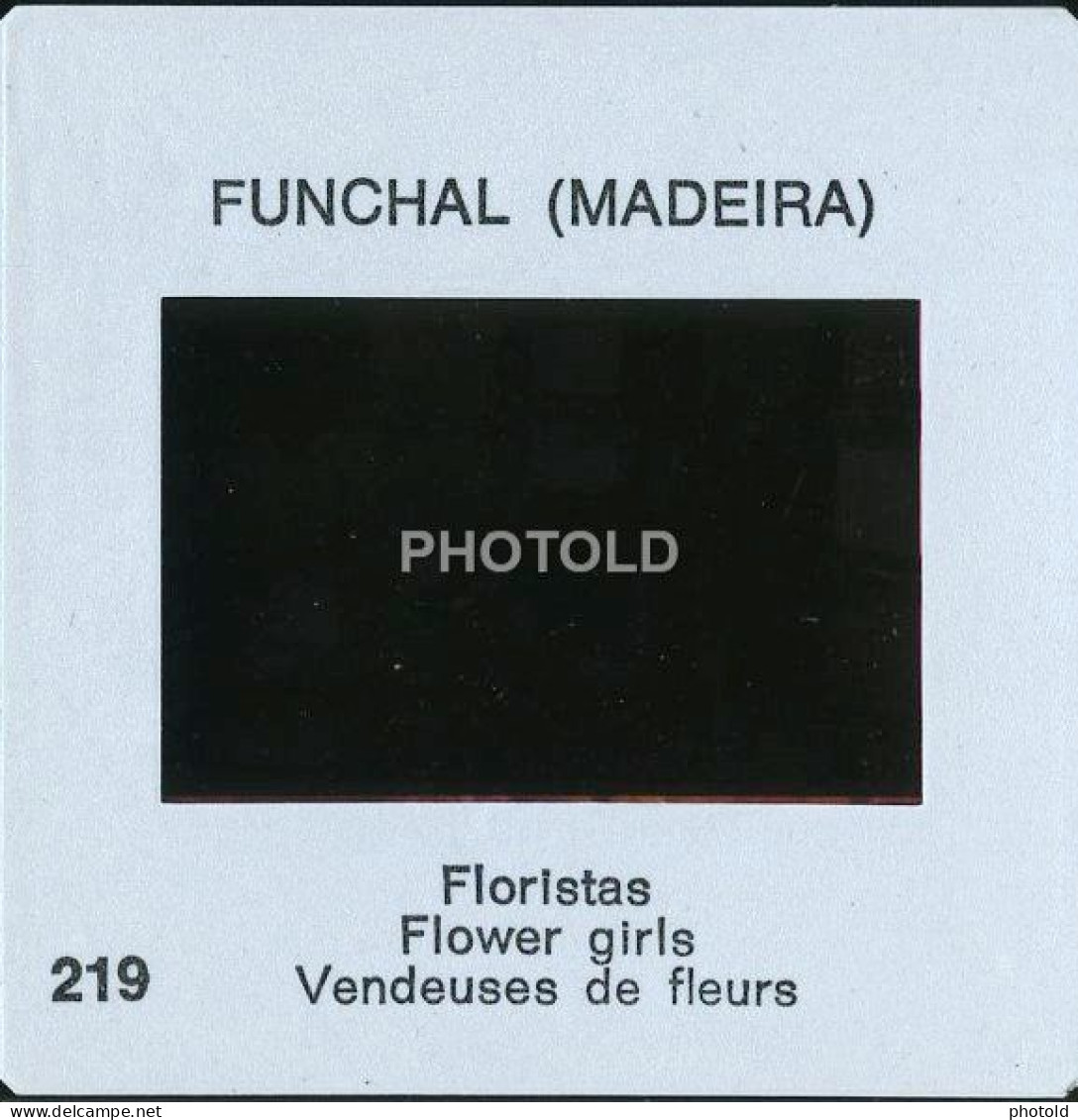 15 SLIDES SET ORIGINAL TOURIST 35mm SLIDES DIAPOSITIVE FUNCHAL ILHA MADEIRA ISLAND PORTUGAL SLIDES NOT PHOTO FOTO NB4439