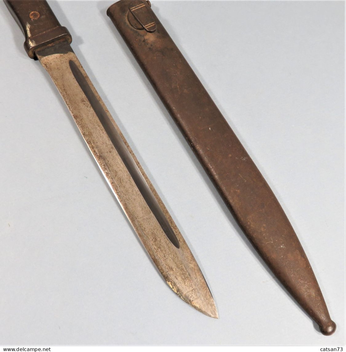 COUTEAU DE COMBAT 1944 INDOCHINE TRES BELLE REALISATION A PARTIR D'UNE BAIONNETTE ALLEMANDE 98K RECOUPEE LEGION ETRANGER