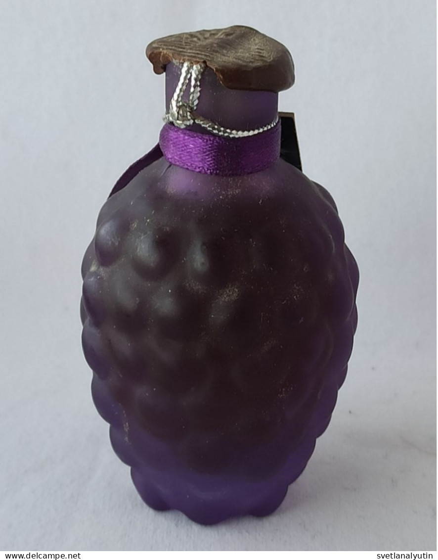 Miniature Bottle Of Blackberry Wine "365." Produced In Armenia In 2007. - Miniaturflaschen